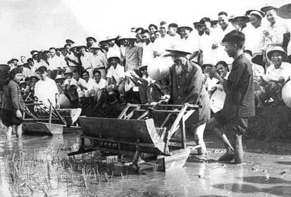  Xây dựng nhà nước của dân, do dân, vì dân theo tư tưởng Hồ Chí Minh 