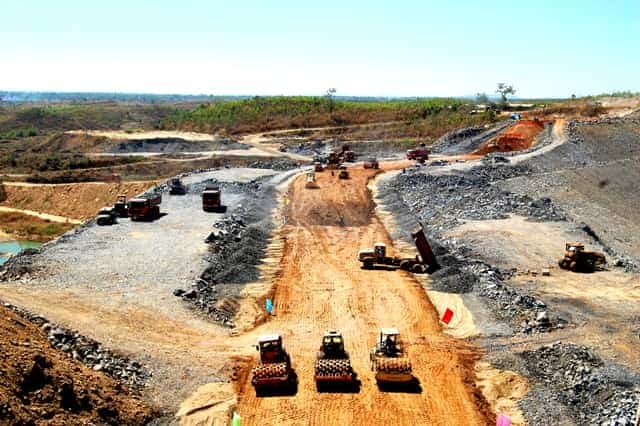  Sự phát triển tư duy của Đảng về kết hợp kinh tế với quốc phòng, an ninh và đối ngoại 