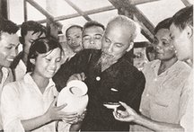  Tư tưởng Hồ Chí Minh về phát huy vai trò của doanh nhân và kinh tế tư nhân trong công cuộc kiến quốc 