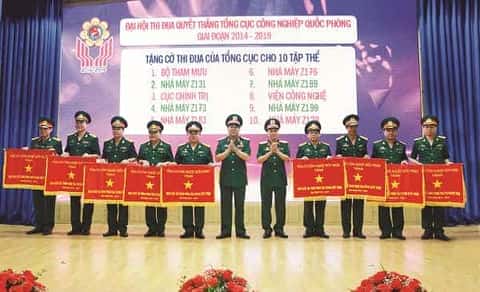  Phát triển phong trào lên tầm cao mới 