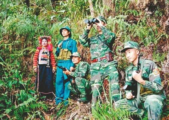  Từ rừng thiêng biên giới 