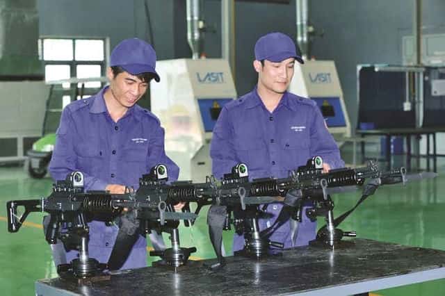  Ứng dụng thành tựu Cách mạng công nghiệp 4.0 trong phát triển công nghiệp quốc phòng 