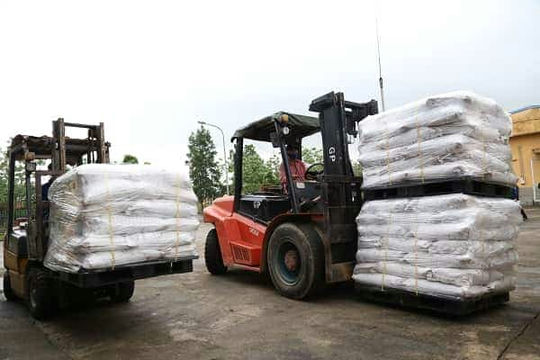 Xuất khẩu gần 300 tấn thuốc nổ TNT công nghiệp