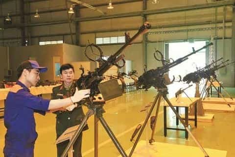  Xuất khẩu vũ khí “Made in Vietnam” 