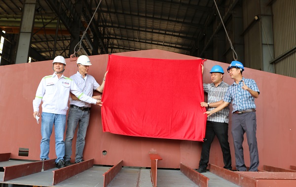 Tổng công ty Sông Thu đặt ky đóng tàu xuất khẩu