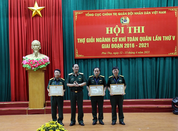 Bế mạc Hội thi thợ giỏi ngành cơ khí toàn quân