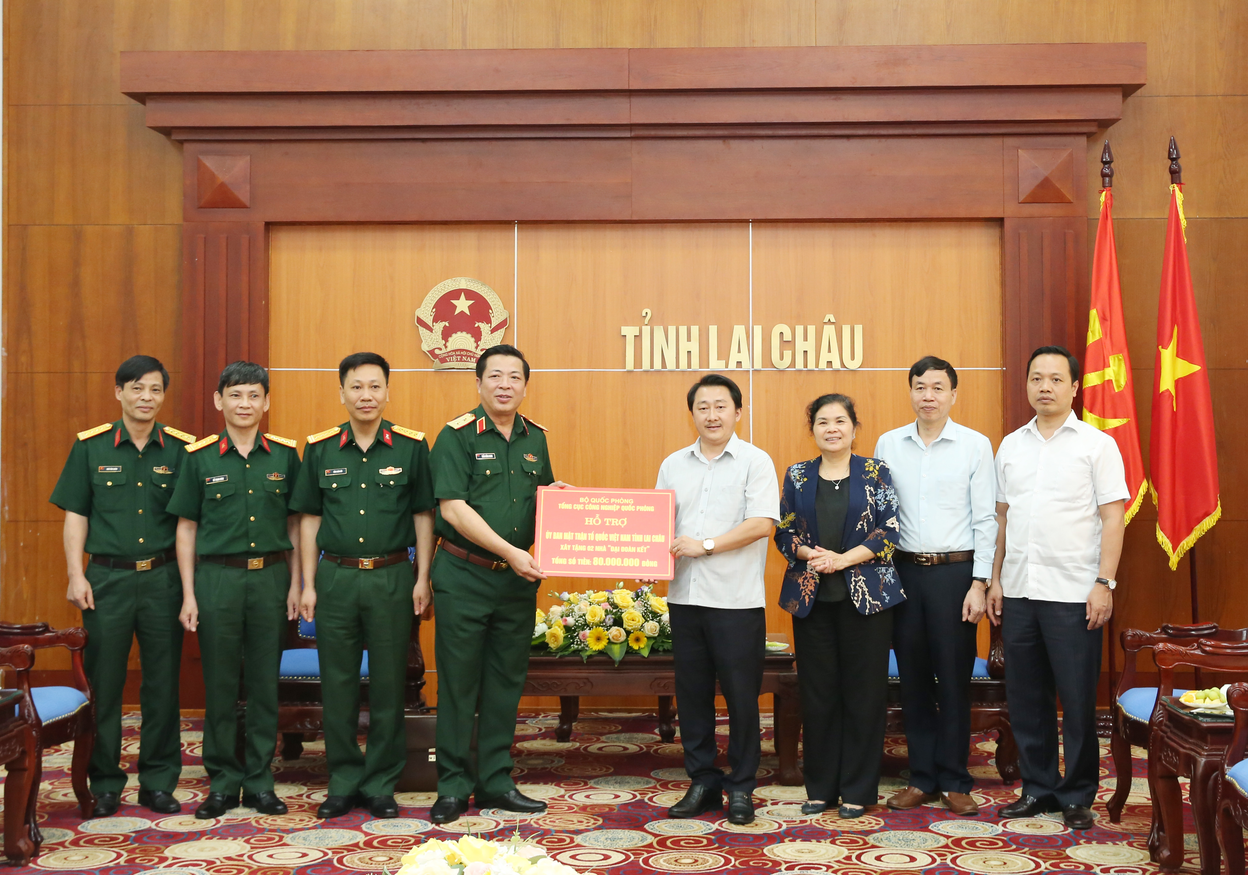 Trung tướng Trần Hồng Minh làm việc tại tỉnh Lai Châu