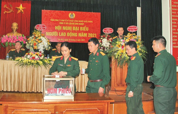 Công ty Vật liệu nổ công nghiệp: Nhiều giải pháp thiết thực vì người lao động
