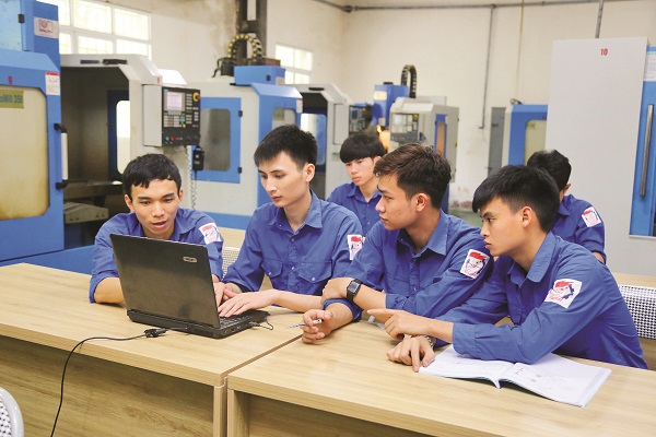 Nâng cao chất lượng đào tạo nguồn nhân lực cho Công nghiệp quốc phòng