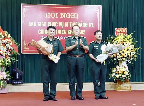 Bàn giao chức vụ cán bộ chủ trì Kho K602