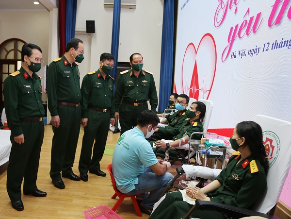 Ngày hội “Hiến máu tình nguyện” tại cơ quan Tổng cục Công nghiệp quốc phòng