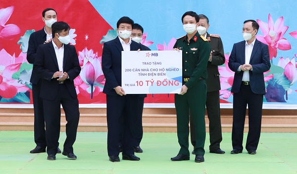 MB hỗ trợ 10 tỷ đồng xây nhà tặng người nghèo