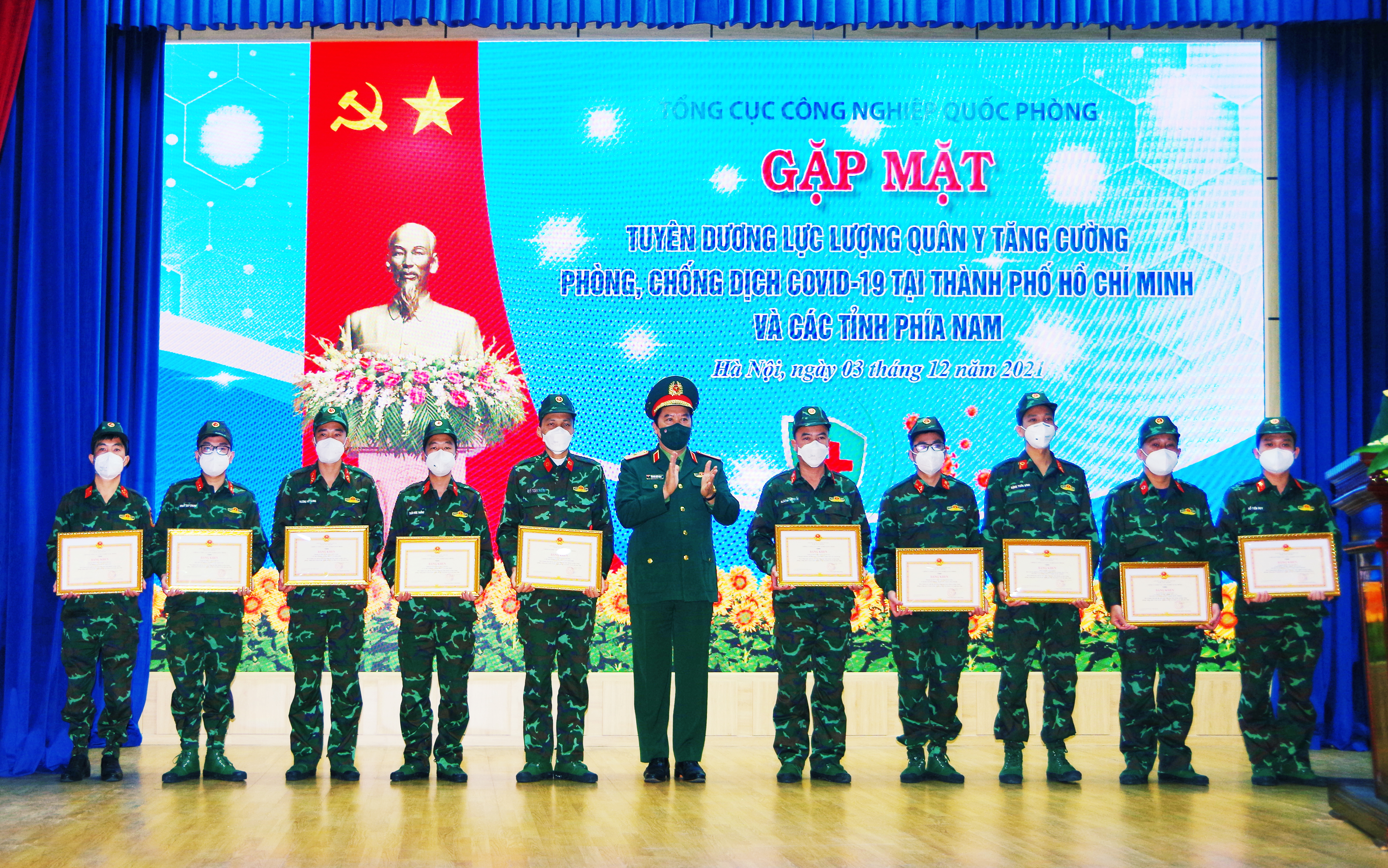 Tuyên dương lực lượng quân y tăng cường phòng, chống dịch Covid-19 tại phía Nam