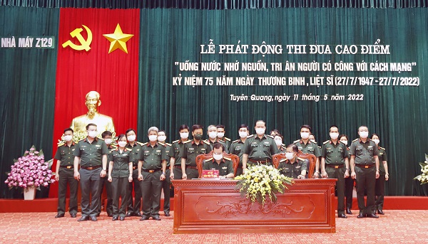 Nhà máy Z129: Phát động đợt thi đua cao điểm “Uống nước nhớ nguồn, tri ân người có công với cách mạng”