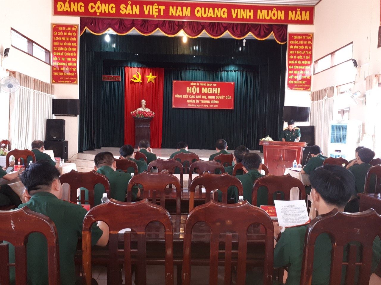 Trung đoàn 720 tổng kết thực hiện các nghị quyết, chỉ thị của Quân ủy Trung ương