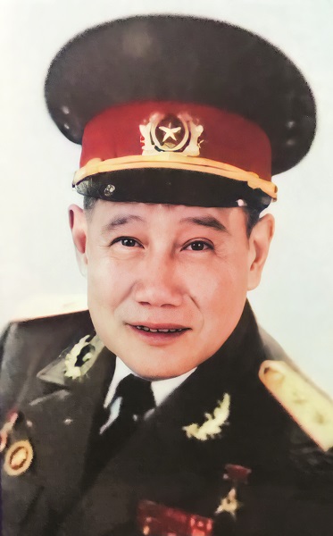 Người góp công “vạch nhiễu tìm thù”