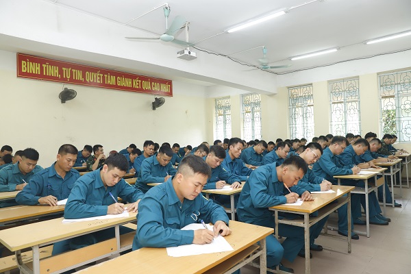 Khai mạc Hội thao quốc phòng lực lượng tự vệ