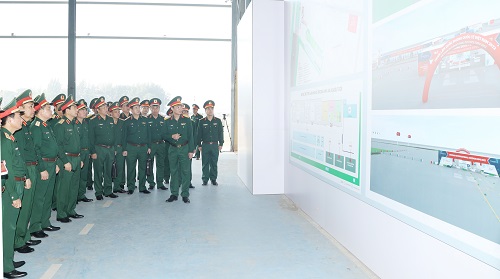 Bộ trưởng Bộ Quốc phòng kiểm tra công tác chuẩn bị tổ chức Triển lãm Quốc phòng Quốc tế Việt Nam 2022