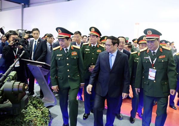 Cơ hội hợp tác, tìm hiểu nghiên cứu xu hướng phát triển của trang bị kỹ thuật, công nghiệp quốc phòng