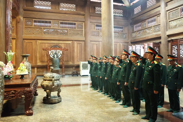 Nhà máy Z175 phát động thi đua cao điểm ghi sâu lời Bác