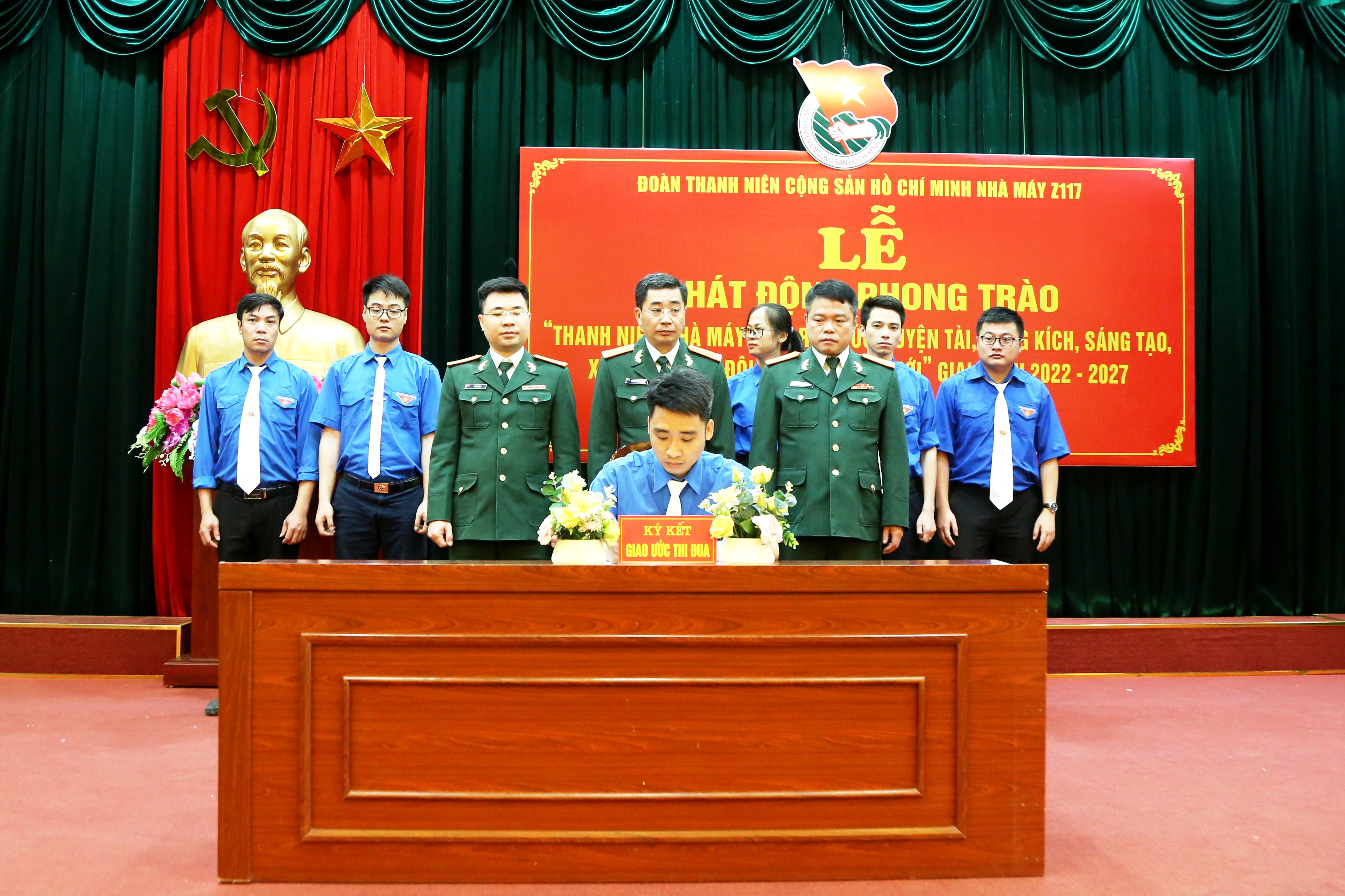 Nhà máy Z117 tổ chức Lễ phát động phong trào thanh niên