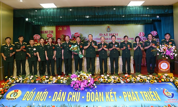 Công đoàn cơ sở Z199 cần làm tốt công tác giáo dục chính trị,  tư tưởng cho đoàn viên công đoàn