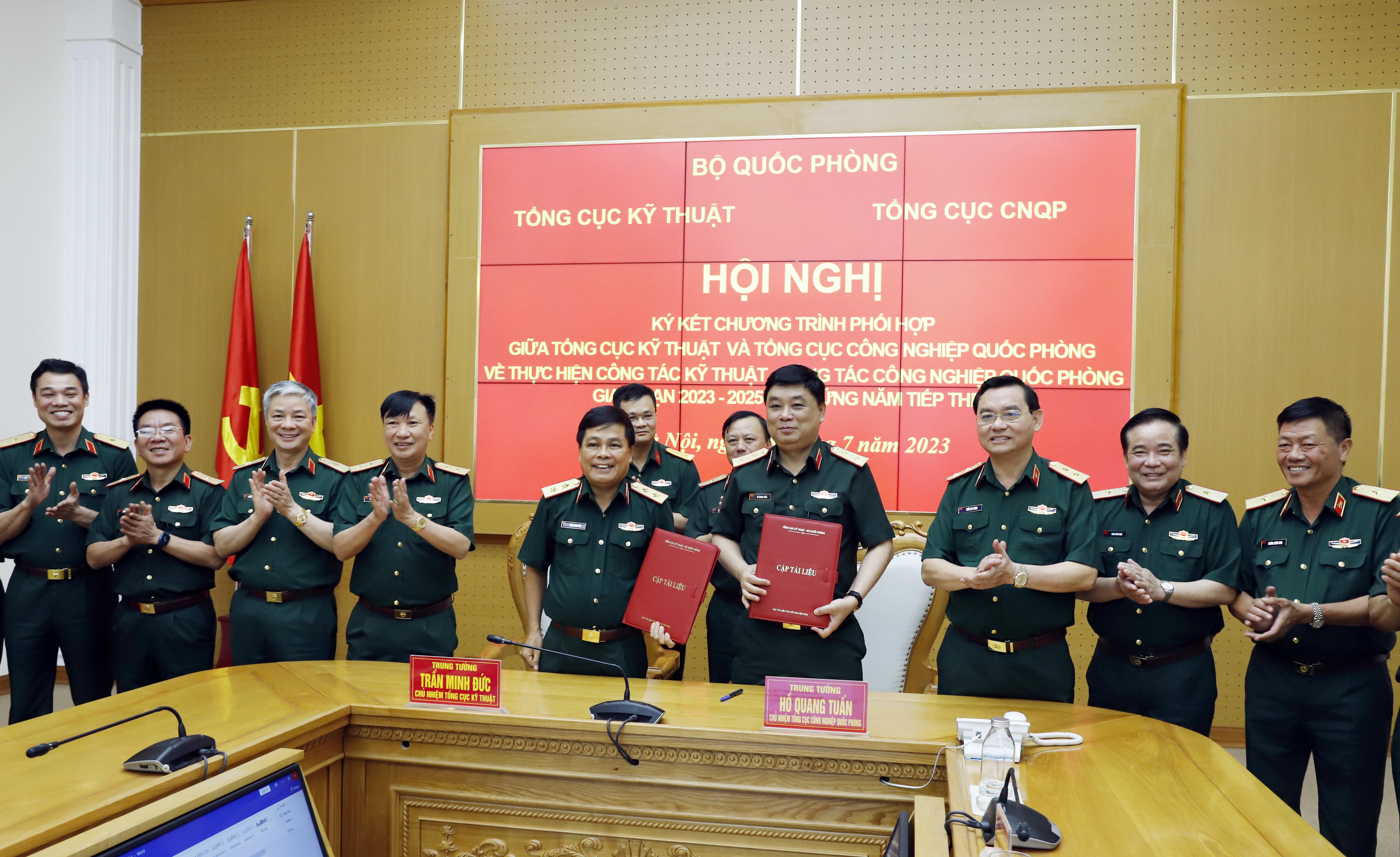Tổng cục Công nghiệp quốc phòng và Tổng cục Kỹ thuật tăng cường phối hợp thực hiện nhiệm vụ