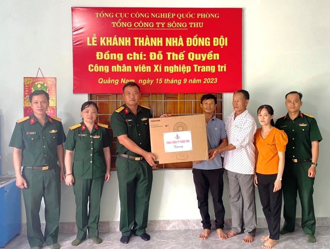 Tổng công ty Sông Thu bàn giao “Nhà đồng đội”