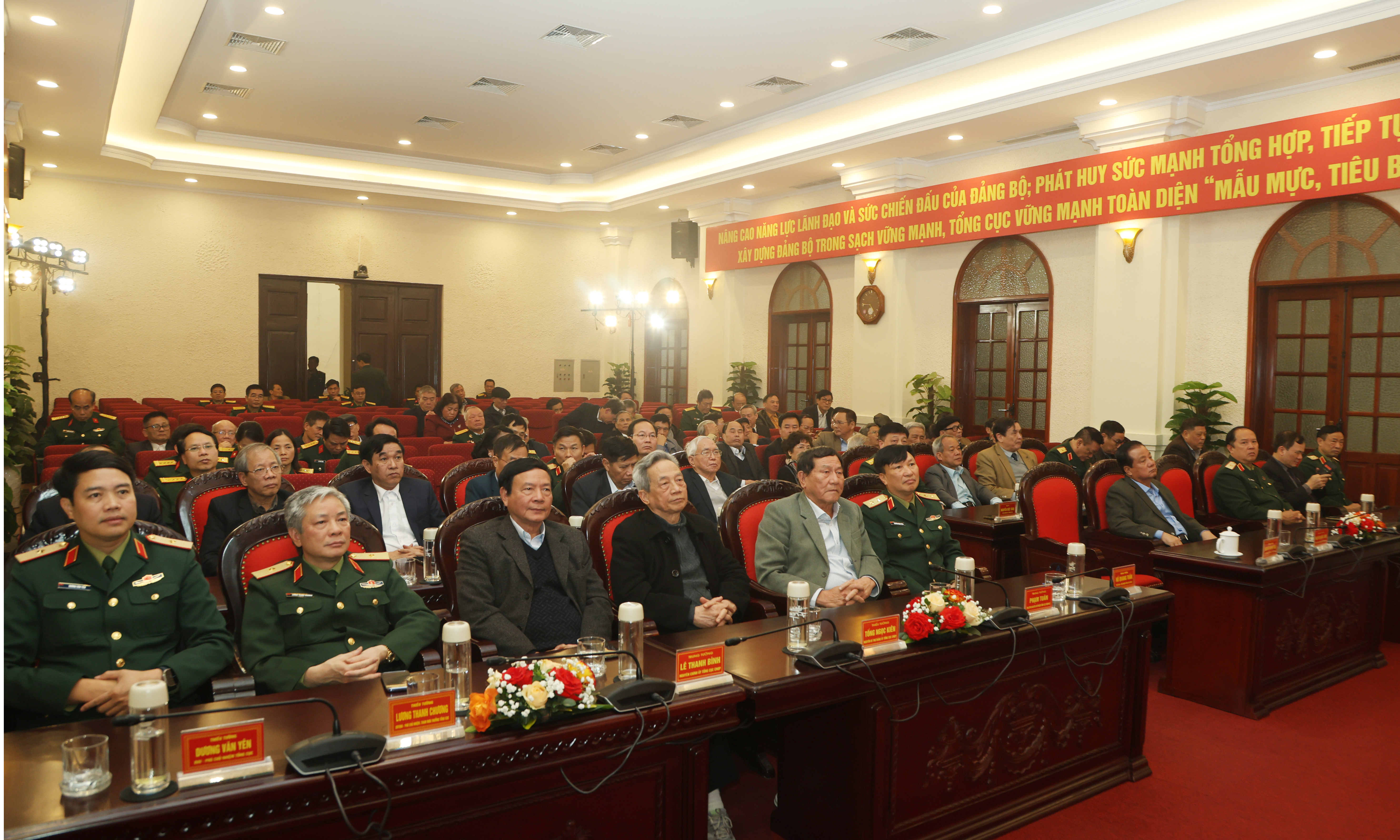 Tổng cục Công nghiệp quốc phòng gặp mặt đại biểu cán bộ cao cấp nghỉ hưu, chuyển công tác
