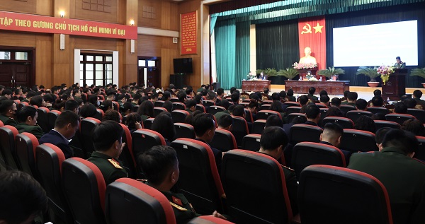 Chú trọng phát triển nguồn nhân lực chất lượng cao