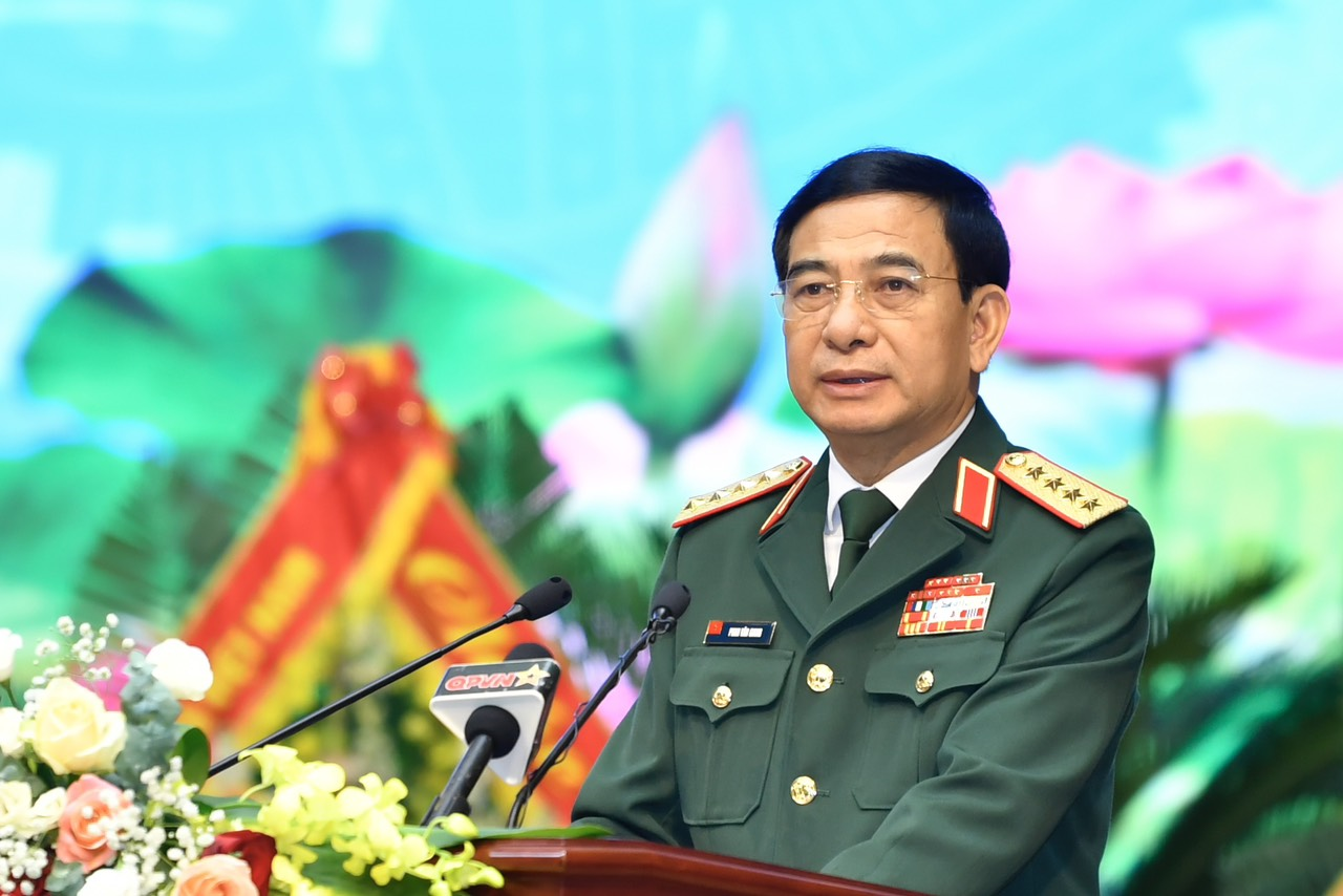 Bộ trưởng Bộ Quốc phòng gửi thư chúc Tết cán bộ, chiến sĩ toàn quân