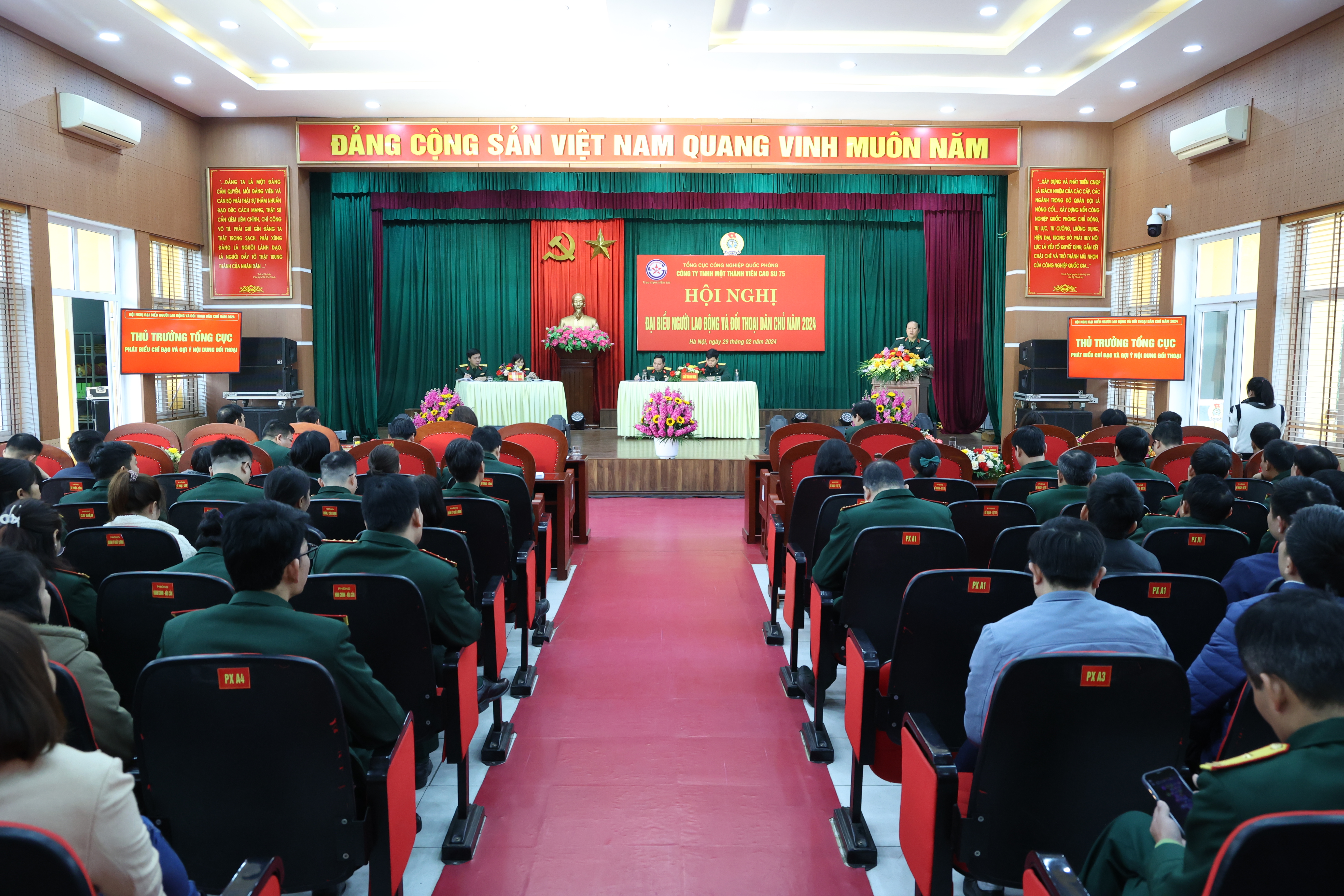 Nhà máy Z175 tích cực khai thác, mở rộng thị trường mới