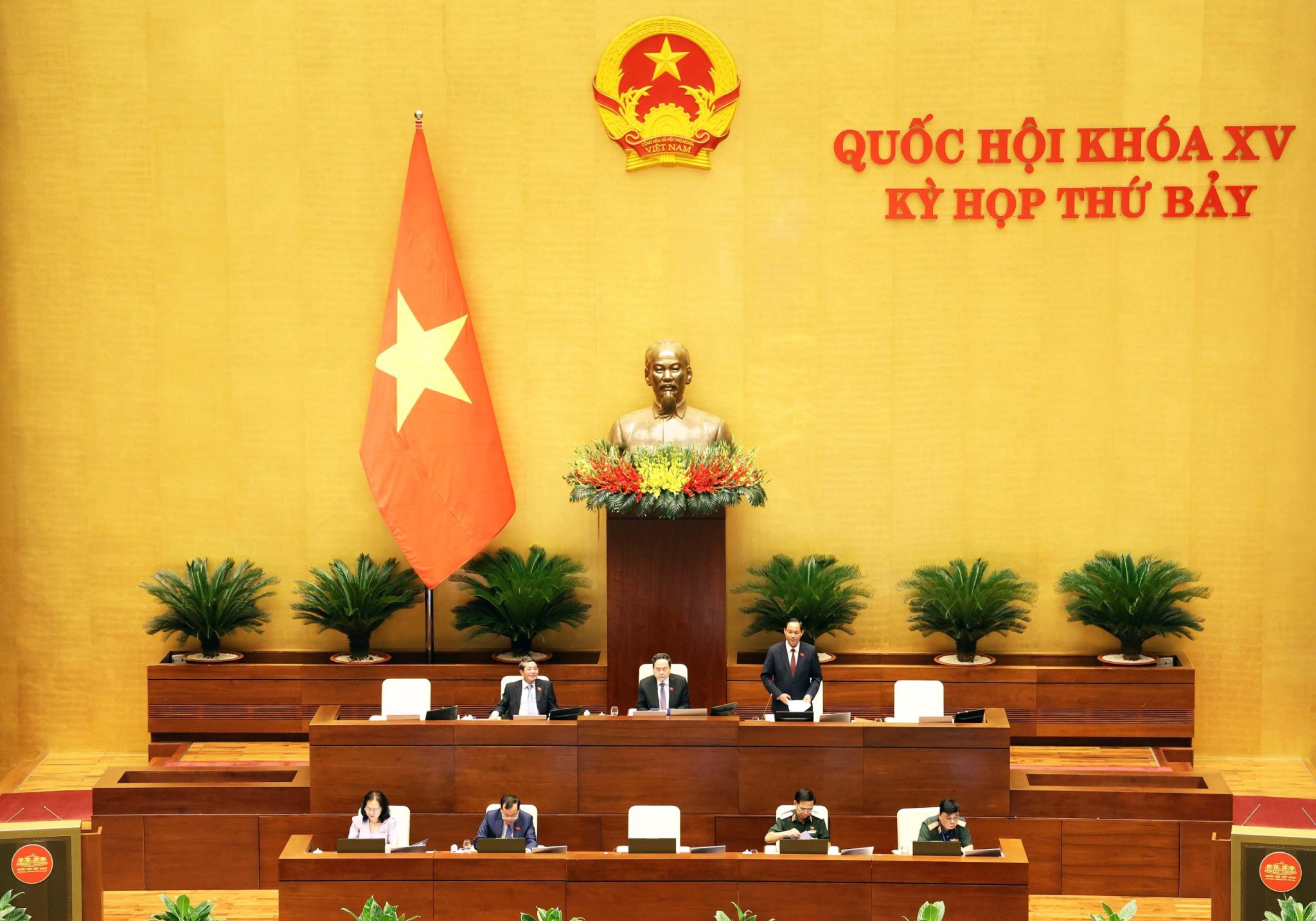 Quốc hội thảo luận về Luật Công nghiệp quốc phòng, an ninh và động viên công nghiệp