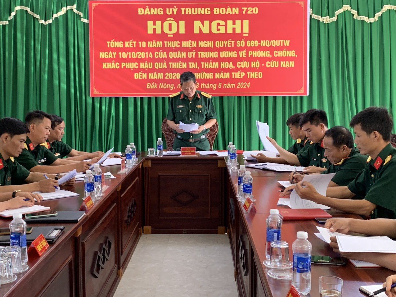 Trung đoàn 720 tổng kết thực hiện nghị quyết của Quân ủy Trung ương