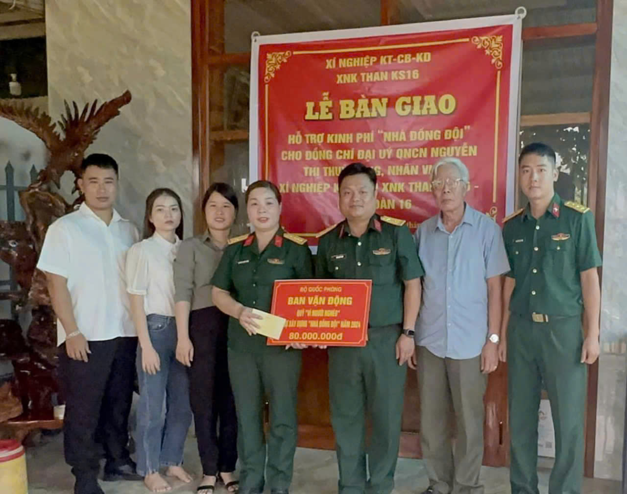 Binh đoàn 16 trao kinh phí “Nhà đồng đội”