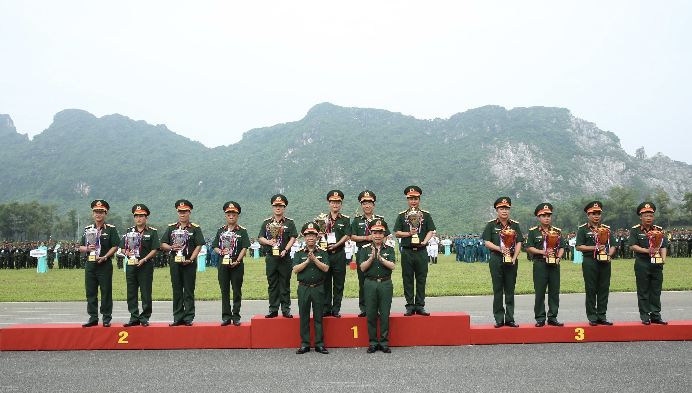Tổng cục Công nghiệp quốc phòng đoạt cúp Vàng tại Hội thao bắn súng quân dụng toàn quân năm 2024