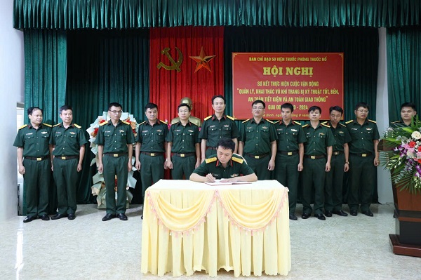 Viện Thuốc phóng Thuốc nổ đẩy mạnh thực hiện Cuộc vận động 50