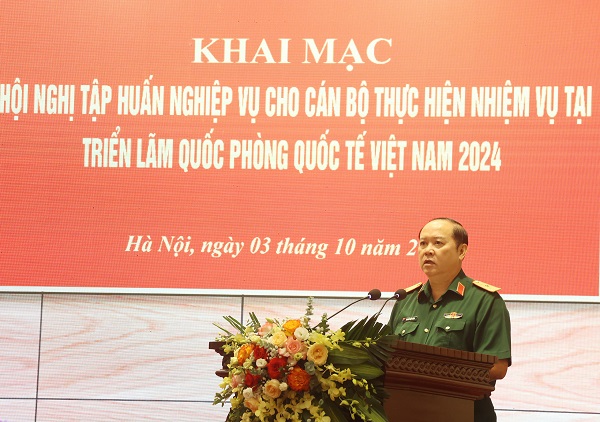 Tập huấn nghiệp vụ phục vụ Triển lãm Quốc phòng quốc tế Việt Nam 2024