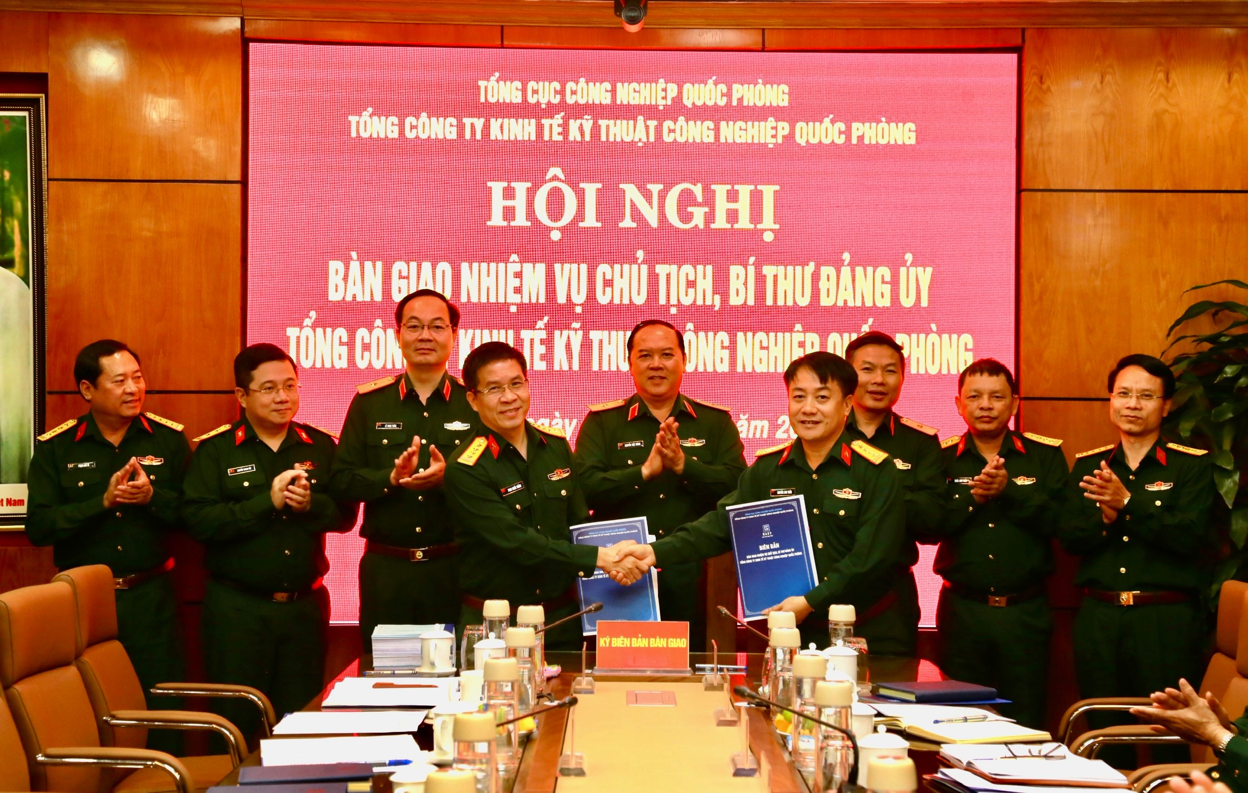 Bàn giao nhiệm vụ Chủ tịch, Bí thư Đảng ủy Tổng công ty GAET